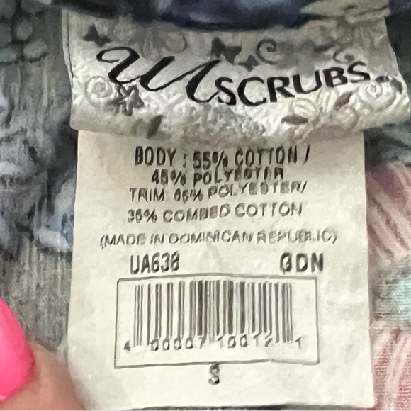 Us scrubs top - Picture 4 of 4